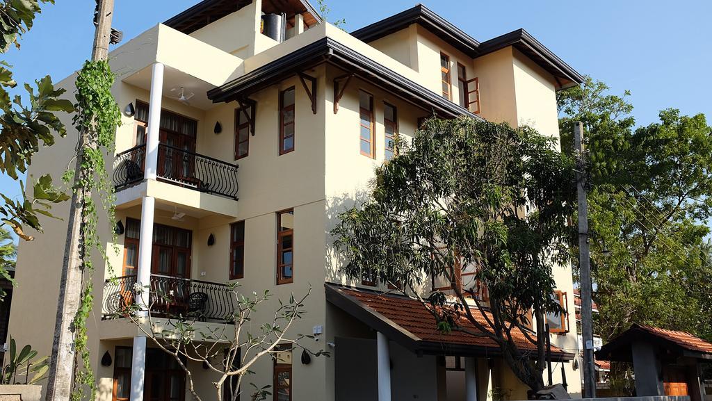 Park Lane 88 Apartments Негомбо Екстериор снимка